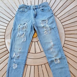 FOREVER 21, Womens Distressed Jeans